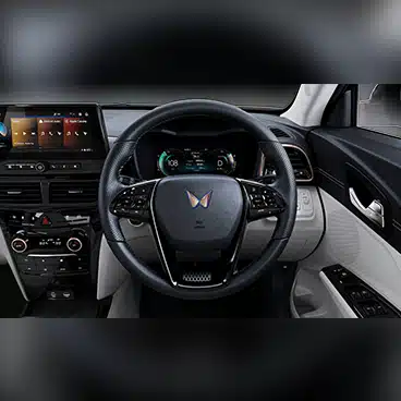 X3XE_Twin_HD_Screens
